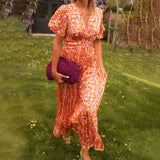 Linnea™ | Klänning med V-ringning